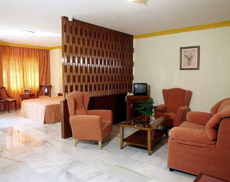 El Mirador 4*